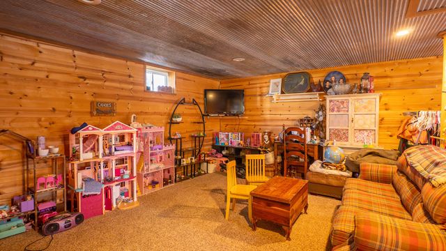 1986 County Road 504, Gainesville, MO 65655