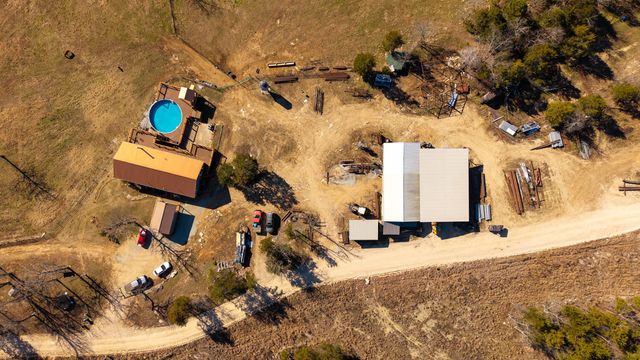 1986 County Road 504, Gainesville, MO 65655