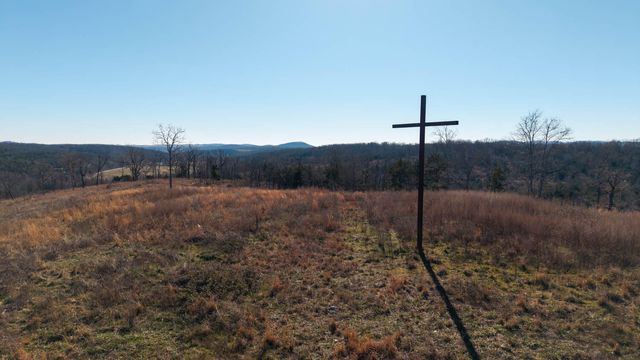 1986 County Road 504, Gainesville, MO 65655