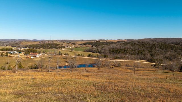 1986 County Road 504, Gainesville, MO 65655