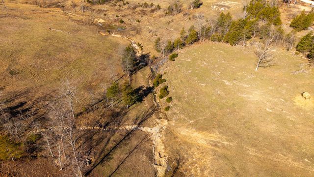 1986 County Road 504, Gainesville, MO 65655