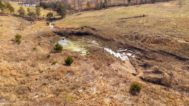 1986 County Road 504, Gainesville, MO 65655