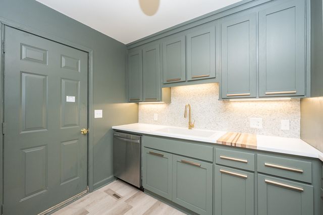 106 Carlton Court, Spartanburg, SC 29302