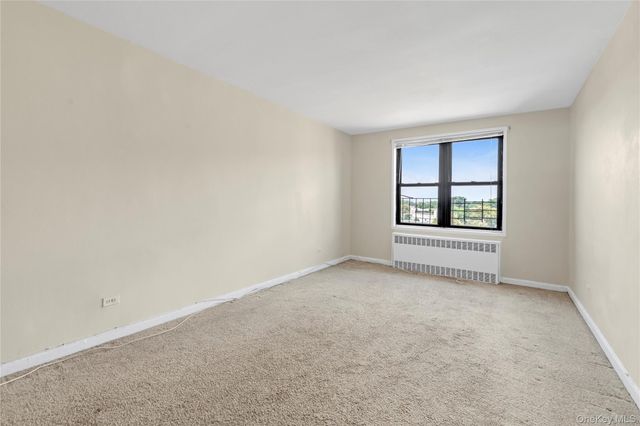 150-11 72nd Road 6E, Kew Garden Hills, NY 11367