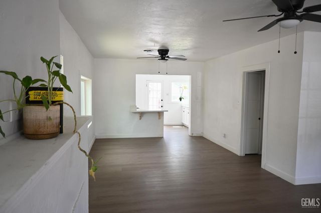 1903 3rd Street, Bakersfield, CA 93304