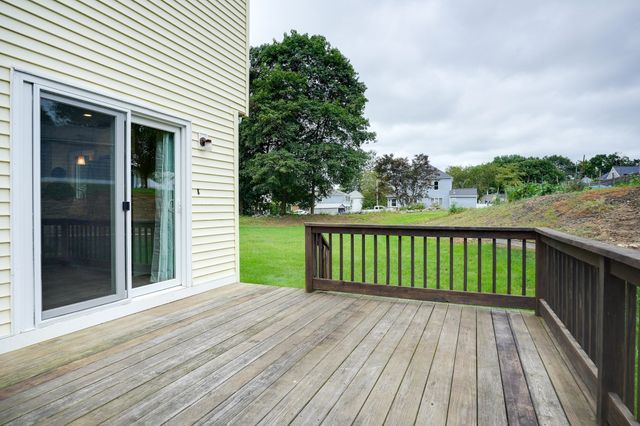 6 Wood Lane 6, Maynard, MA 01754