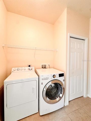11858 TEMPEST HARBOR LOOP, Venice, FL 34292