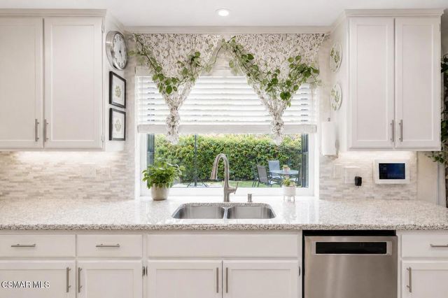 12564 Spring Creek Road, Moorpark, CA 93021