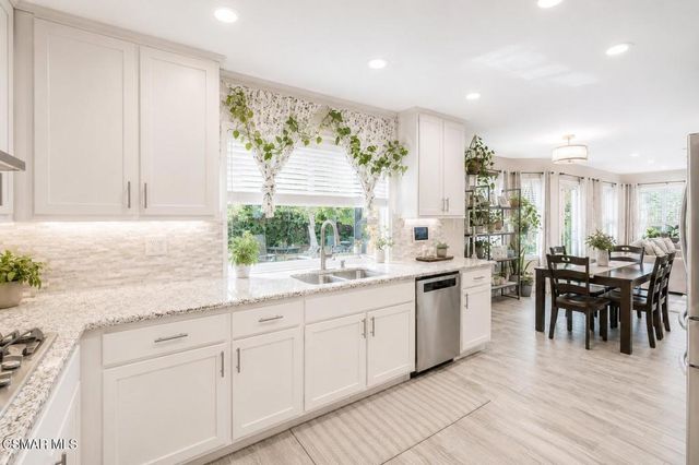 12564 Spring Creek Road, Moorpark, CA 93021