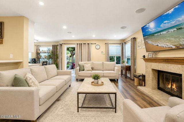 12564 Spring Creek Road, Moorpark, CA 93021