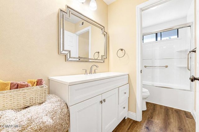 12564 Spring Creek Road, Moorpark, CA 93021