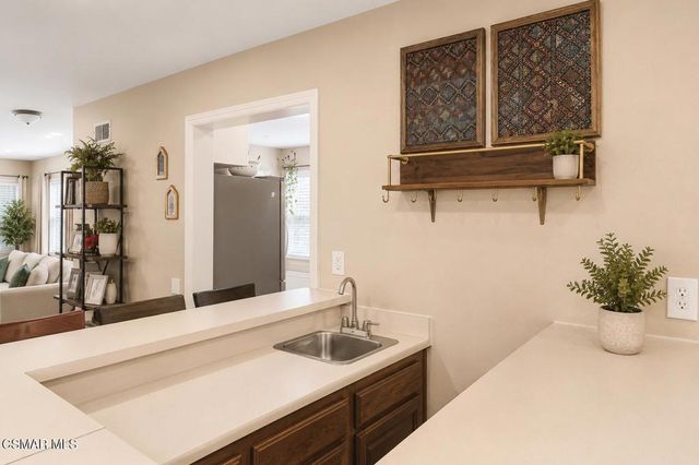 12564 Spring Creek Road, Moorpark, CA 93021