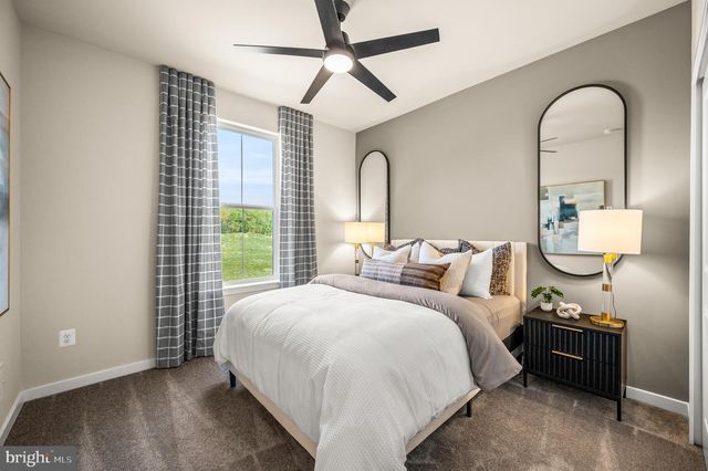 916 RESORT BLVD, Dover, DE 19904