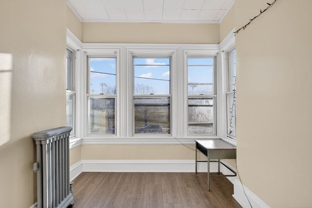 420 Bradford Avenue, Fall River, MA 02721