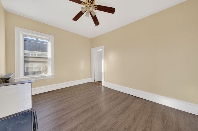 420 Bradford Avenue, Fall River, MA 02721