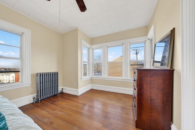 420 Bradford Avenue, Fall River, MA 02721