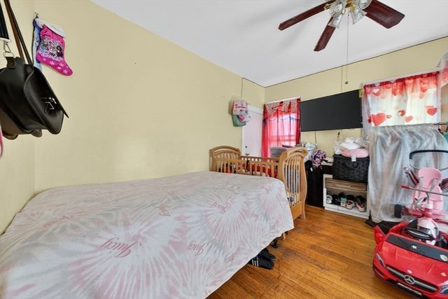 420 Bradford Avenue, Fall River, MA 02721