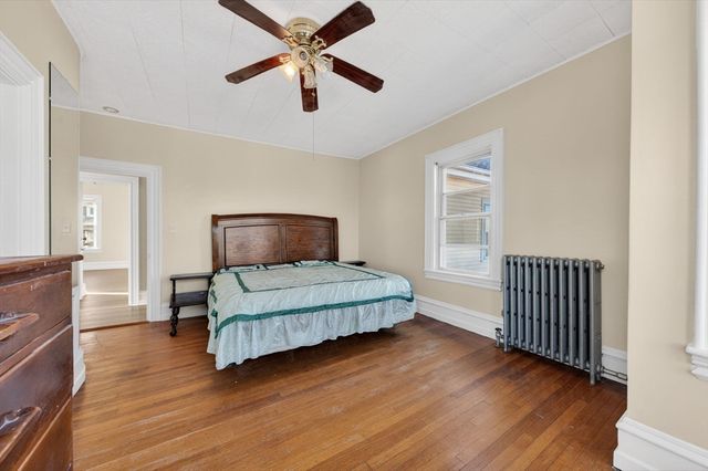 420 Bradford Avenue, Fall River, MA 02721