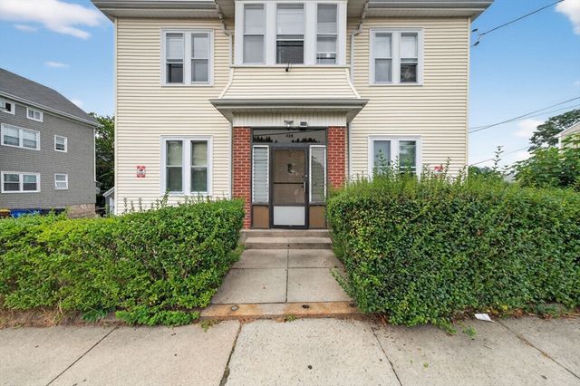 420 Bradford Avenue, Fall River, MA 02721