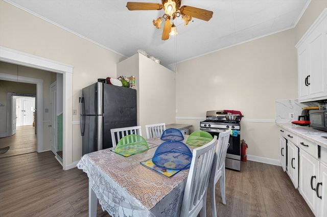 420 Bradford Avenue, Fall River, MA 02721