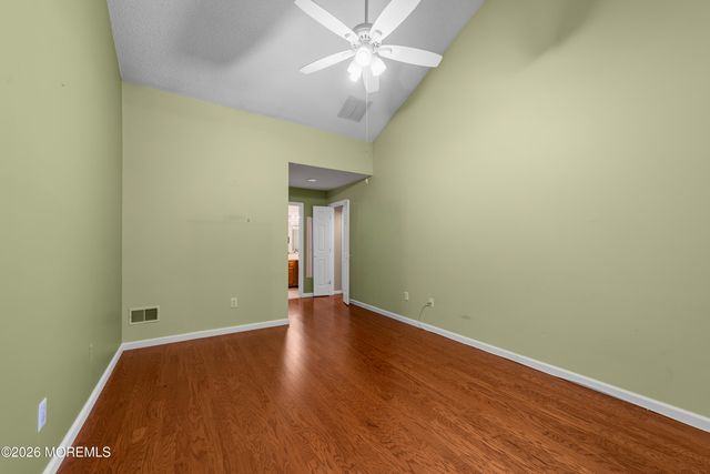 53 Winthrop Road 53F, Monroe, NJ 08831