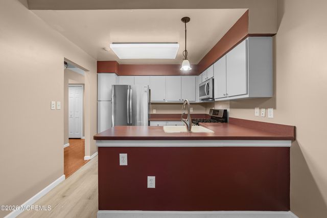 53 Winthrop Road 53F, Monroe, NJ 08831