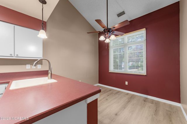 53 Winthrop Road 53F, Monroe, NJ 08831