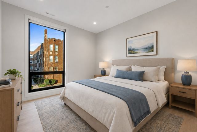 3953 W Dakin Street 201, Chicago, IL 60618
