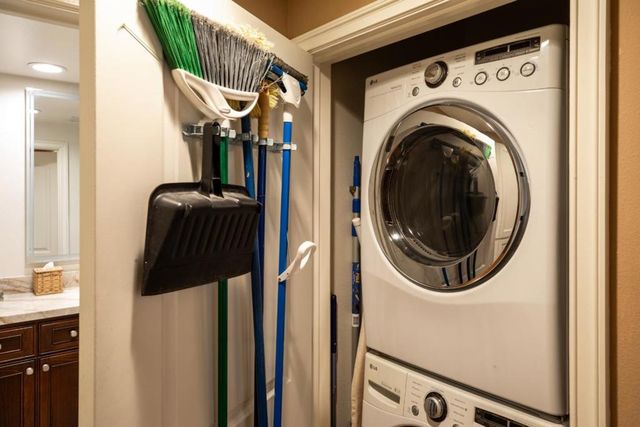 46 W Julian Street 208, San Jose, CA 95110