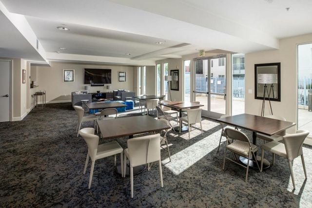 46 W Julian Street 208, San Jose, CA 95110