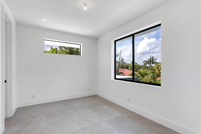 3205 Leigh Road, Pompano Beach, FL 33062