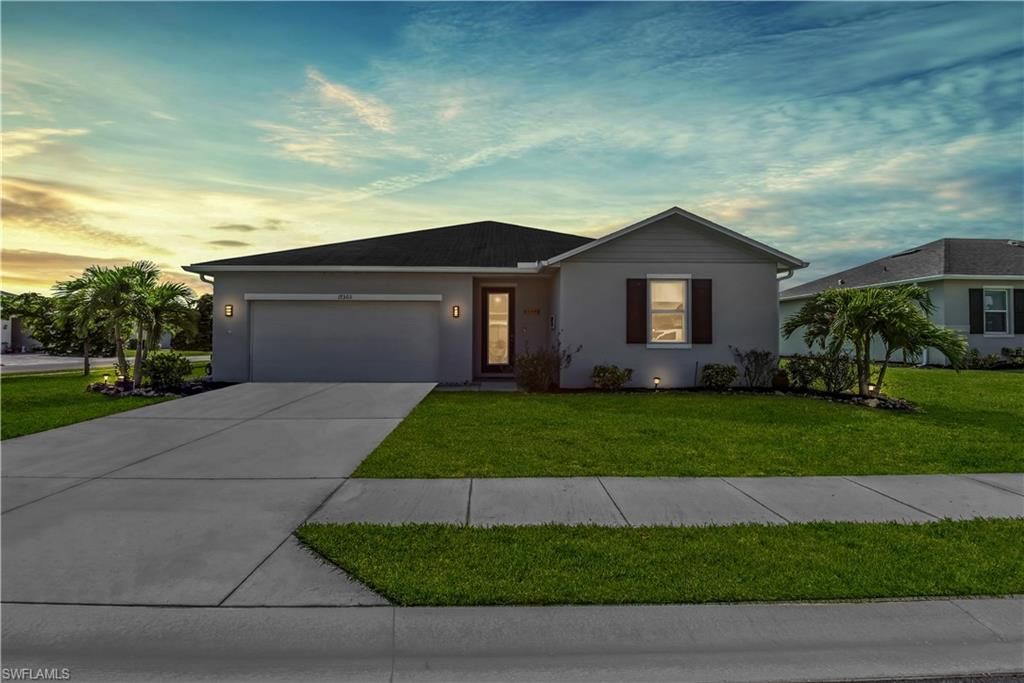 17303 Gulf Preserve DR, Fort Myers, FL 33908