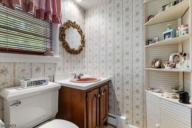 111 E Mountain Rd, Hillsborough Twp., NJ 08844