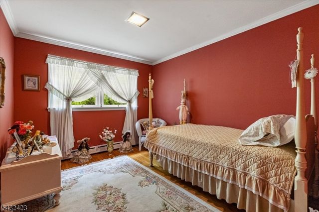 111 E Mountain Rd, Hillsborough Twp., NJ 08844