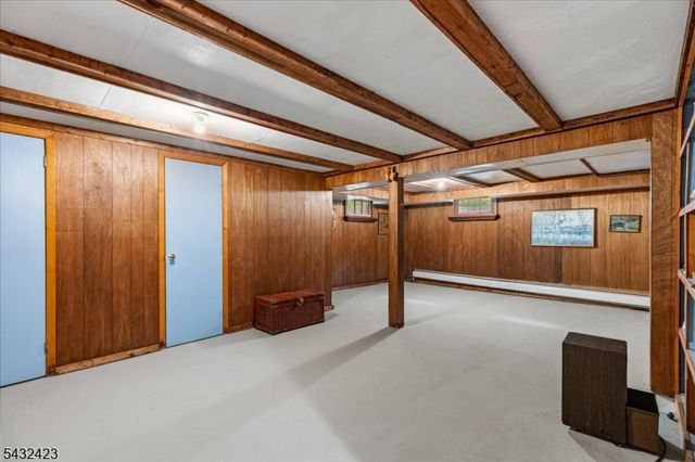 111 E Mountain Rd, Hillsborough Twp., NJ 08844