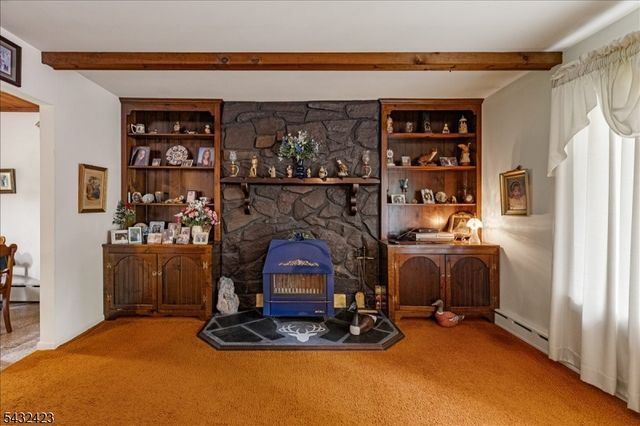 111 E Mountain Rd, Hillsborough Twp., NJ 08844