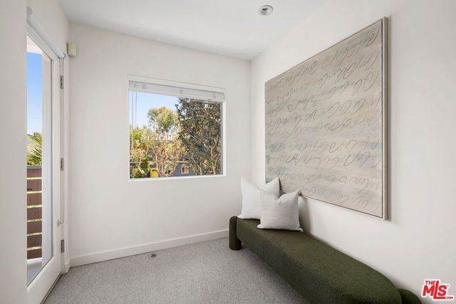12545 Walsh Avenue, Los Angeles, CA 90066