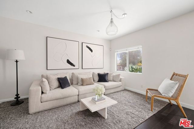 12545 Walsh Avenue, Los Angeles, CA 90066