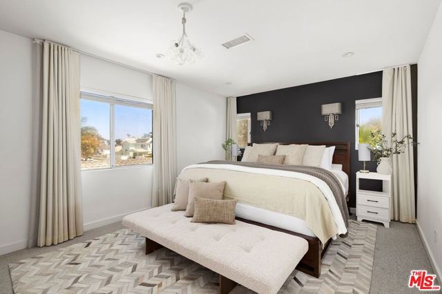 12545 Walsh Avenue, Los Angeles, CA 90066
