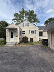 541 Puaski Boulevard, Bellingham, MA 02019