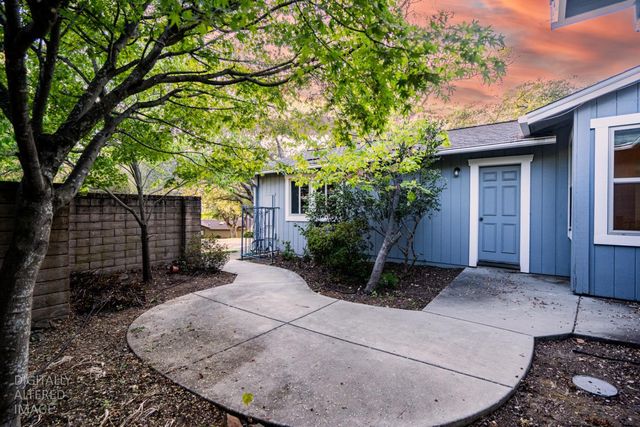 3071 Emerald Ct, Cameron Park, CA 95682