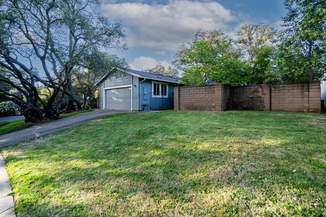 3071 Emerald Ct, Cameron Park, CA 95682