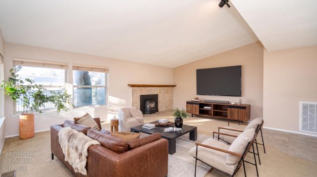 3071 Emerald Ct, Cameron Park, CA 95682