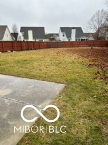 9677 Fireside Lane, Fishers, IN 46038