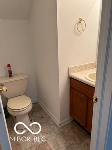 9677 Fireside Lane, Fishers, IN 46038