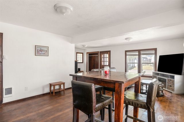 226 SW Lewis St, Chehalis, WA 98532