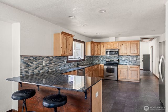 226 SW Lewis St, Chehalis, WA 98532