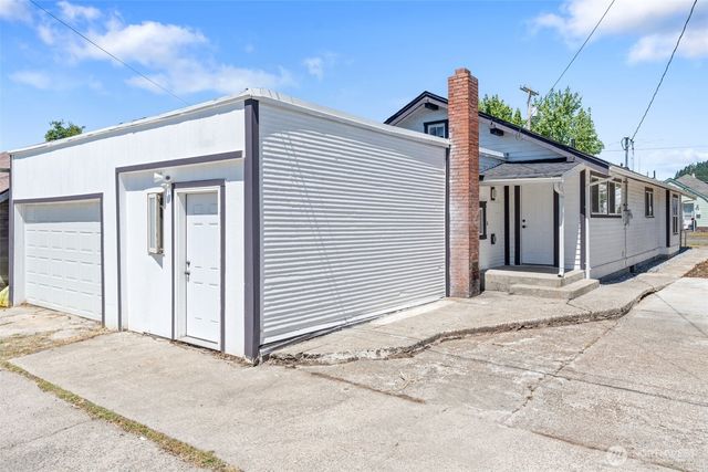 226 SW Lewis St, Chehalis, WA 98532