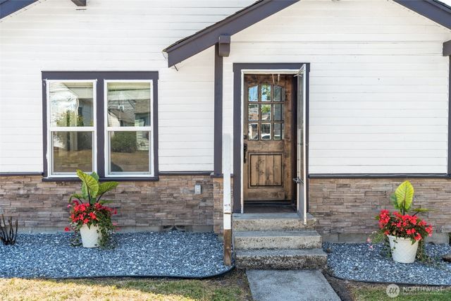 226 SW Lewis St, Chehalis, WA 98532