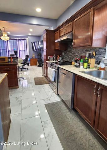 1204 Walter Ave, Louisville, KY 40215